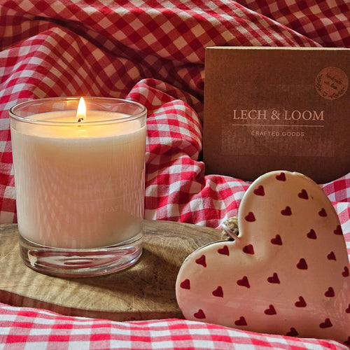 LECH & LOOM Duftkerze Frühlingsfrische – handgegossene Sojawachskerze